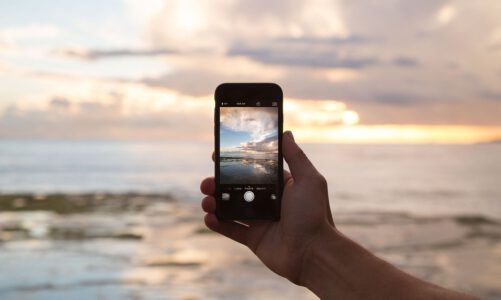 4 porady jak zrobić piękne zdjęcia z wakacji smartfonem