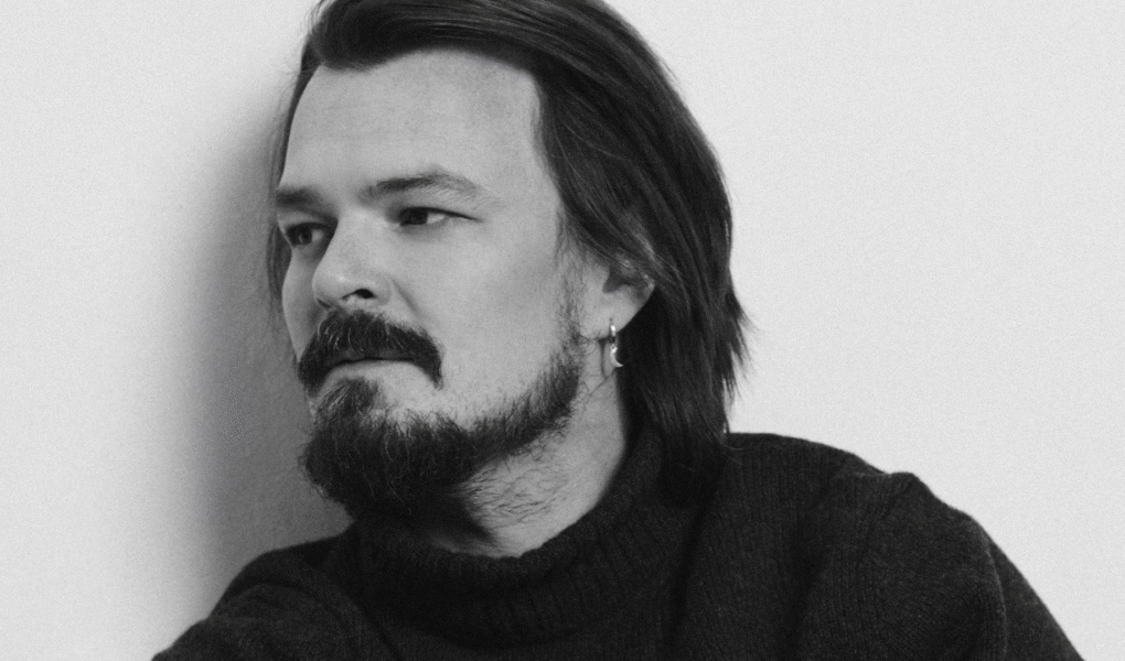 „Głowa Kasandry” – kultowa powieść sci-fi wreszcie na ekranie. W roli głównej Dawid Ogrodnik