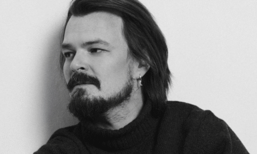 „Głowa Kasandry” – kultowa powieść sci-fi wreszcie na ekranie. W roli głównej Dawid Ogrodnik