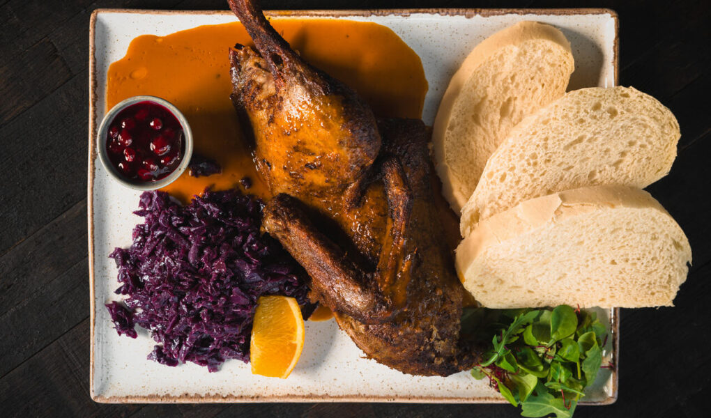 DREVNY KOCUR DEBIUTUJE W STOLICY – AUTENTYCZNA CZESKA KUCHNIA W SERCU WARSZAWY