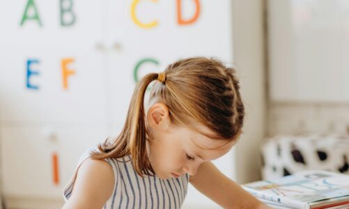 Fundacja Równa Pomoc w Edukacji: MathWise uruchamia ogólnopolski program bezpłatnego dostępu do kursów dla uczniów zagrożonych wykluczeniem edukacyjnym