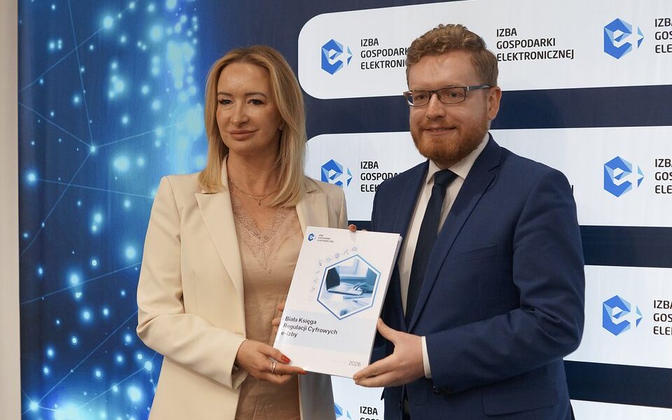 premiera-bialej-ksiegi-regulacji-cyfrowych-e-izby-biznes-apeluje-o-odblokowanie-potencjalu-gospodarki-cyfrowej